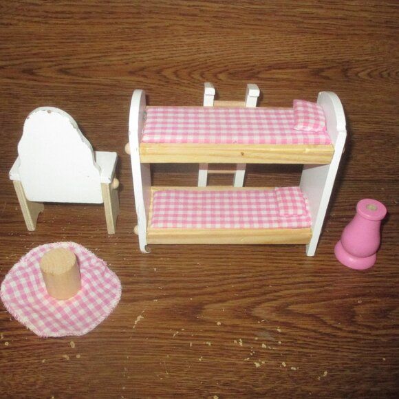 KidKraft Dollhouse Furniture 3 piece set of Bedroom Furniture - Picture 2 of 5